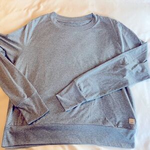 Vuori Daydream Crew Performance Long Sleeve Shirt Large heathered Light blue